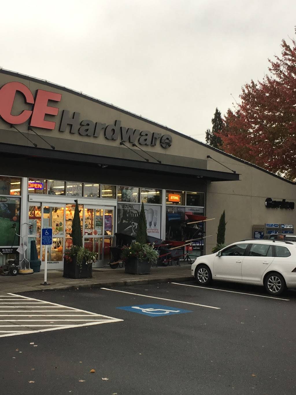 St Johns Ace Hardware | 7825 N Lombard St, Portland, OR 97203 | Phone: (503) 206-8633