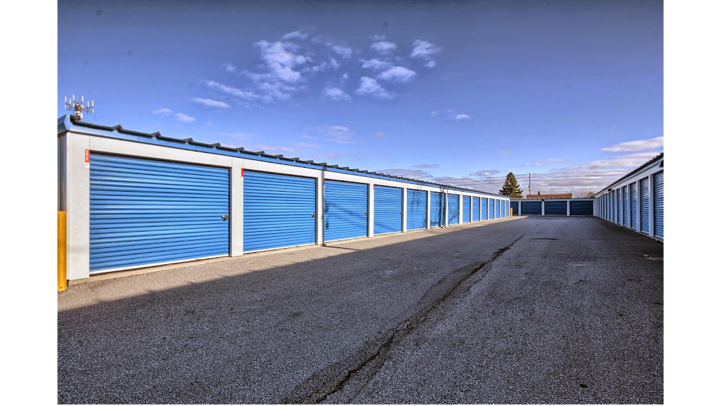 StorageMart | 1577 Lauzon Rd, Windsor, ON N8S 3N4, Canada | Phone: (855) 788-5222