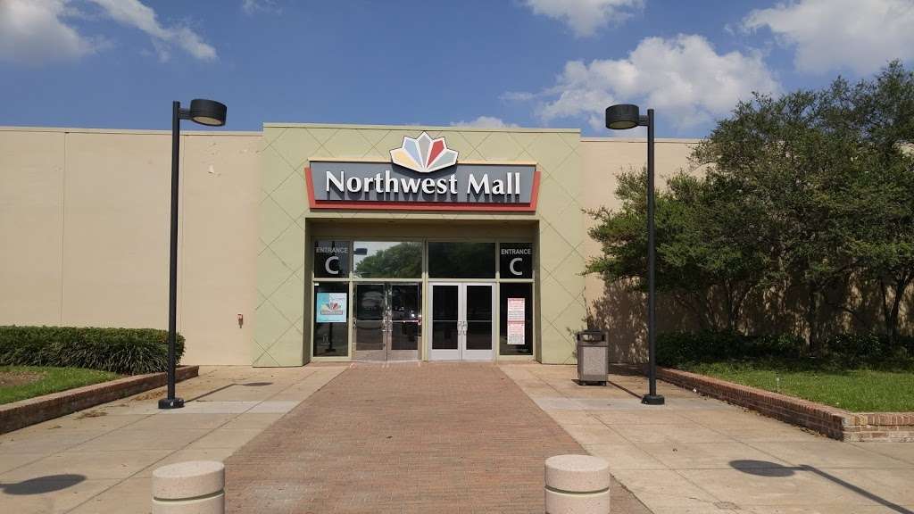 Northwest Mall | 9500 Hempstead Rd, Houston, TX 77092, USA | Phone: (713) 681-1321