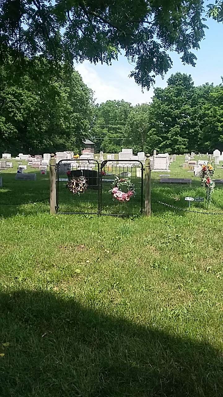 Sugar Grove Cemetery | 0620341E400010, Plainfield, IN 46168, USA