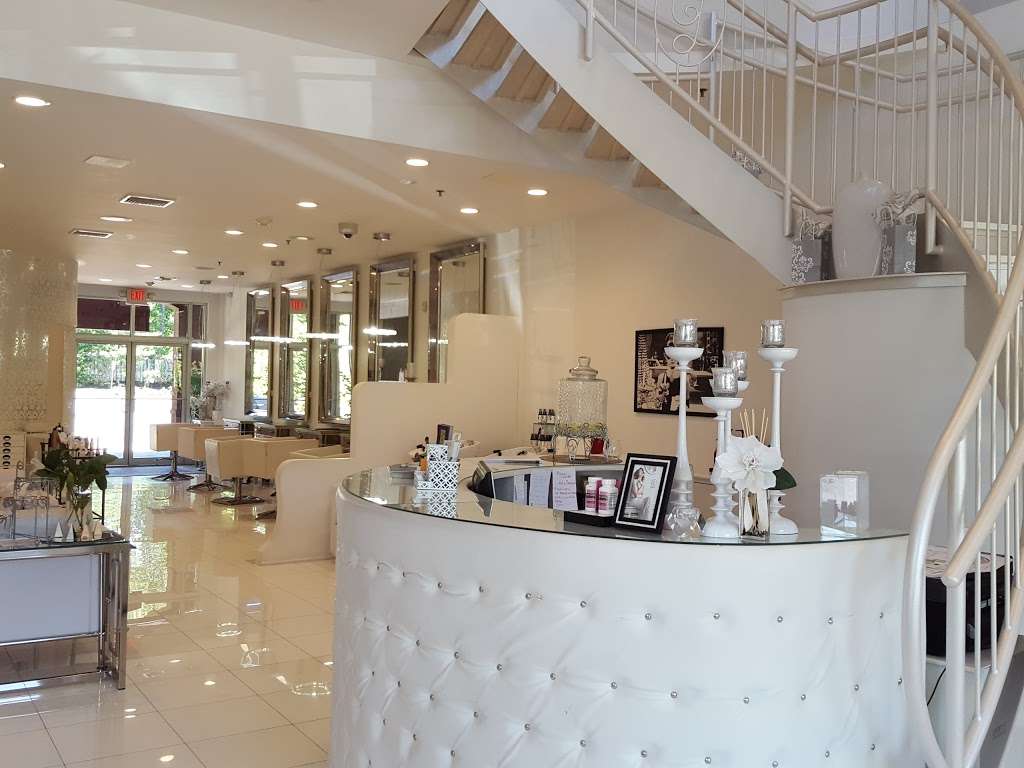 Cherylyn Salon North | 430 Bedford Rd, Armonk, NY 10504, USA | Phone: (914) 273-7900