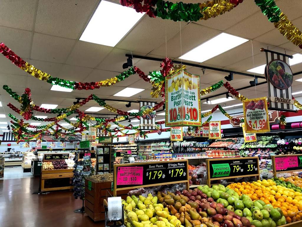 Geresbecks Food Market Pasadena | 8489 Fort Smallwood Rd, Pasadena, MD 21122, USA | Phone: (410) 437-4800