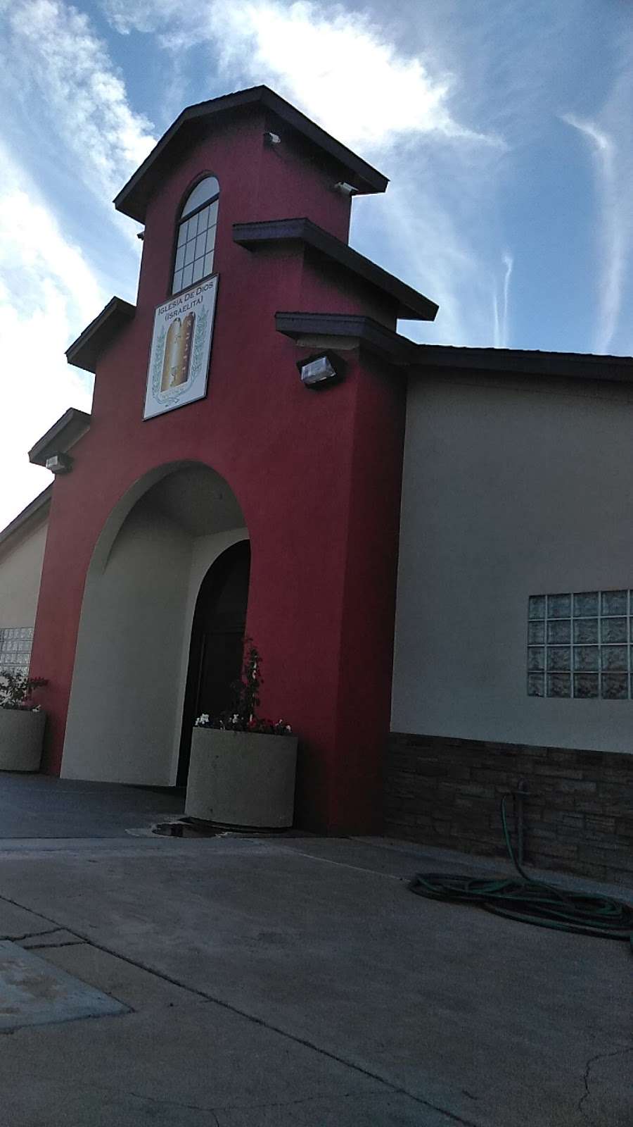 Iglesia De Dios (Israelita) | 1104 E Hilton Ave, Phoenix, AZ 85034, USA