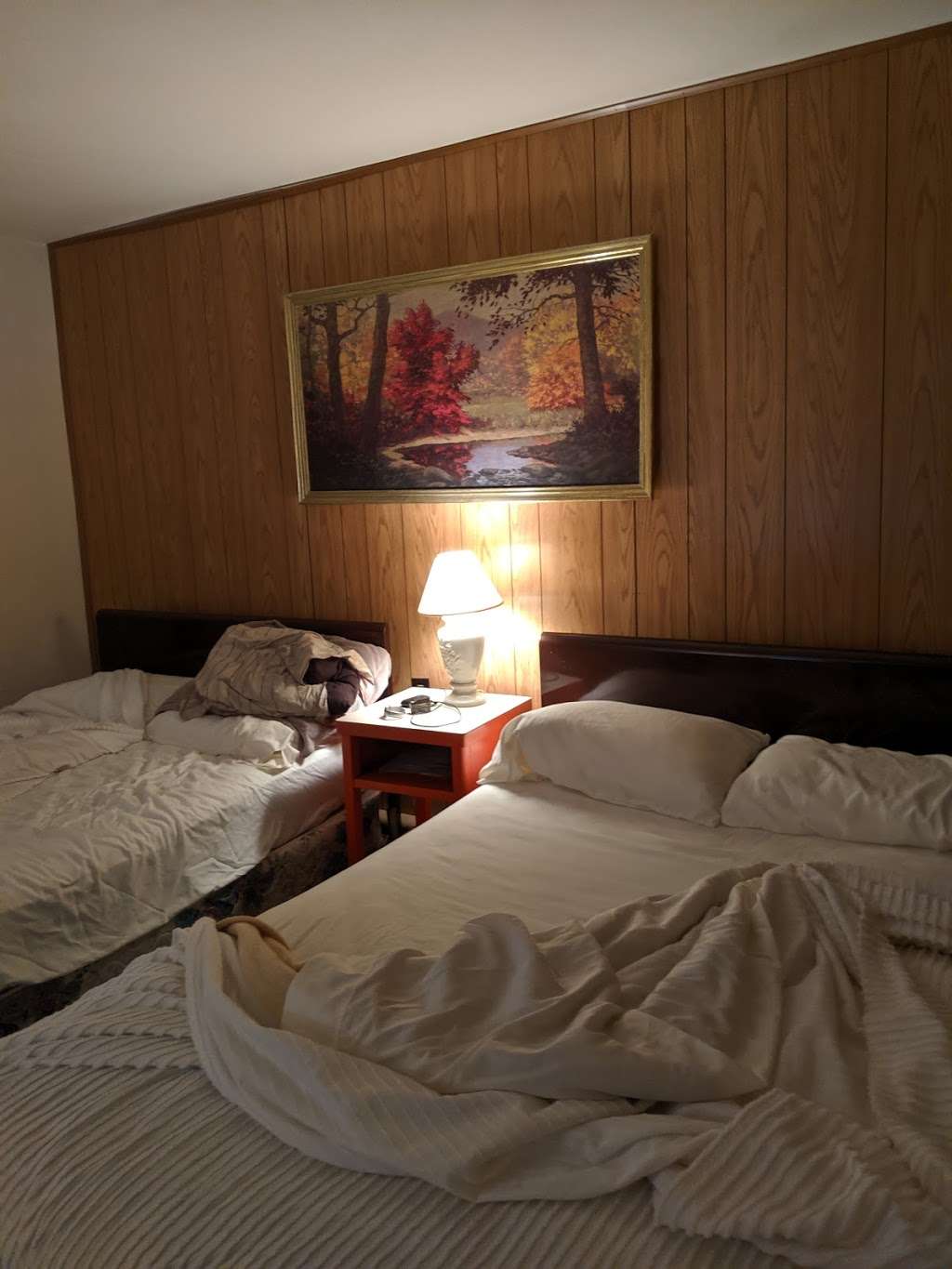 Willow Hill Motel | 12537 Path Valley Rd, Willow Hill, PA 17271, USA | Phone: (717) 349-9916