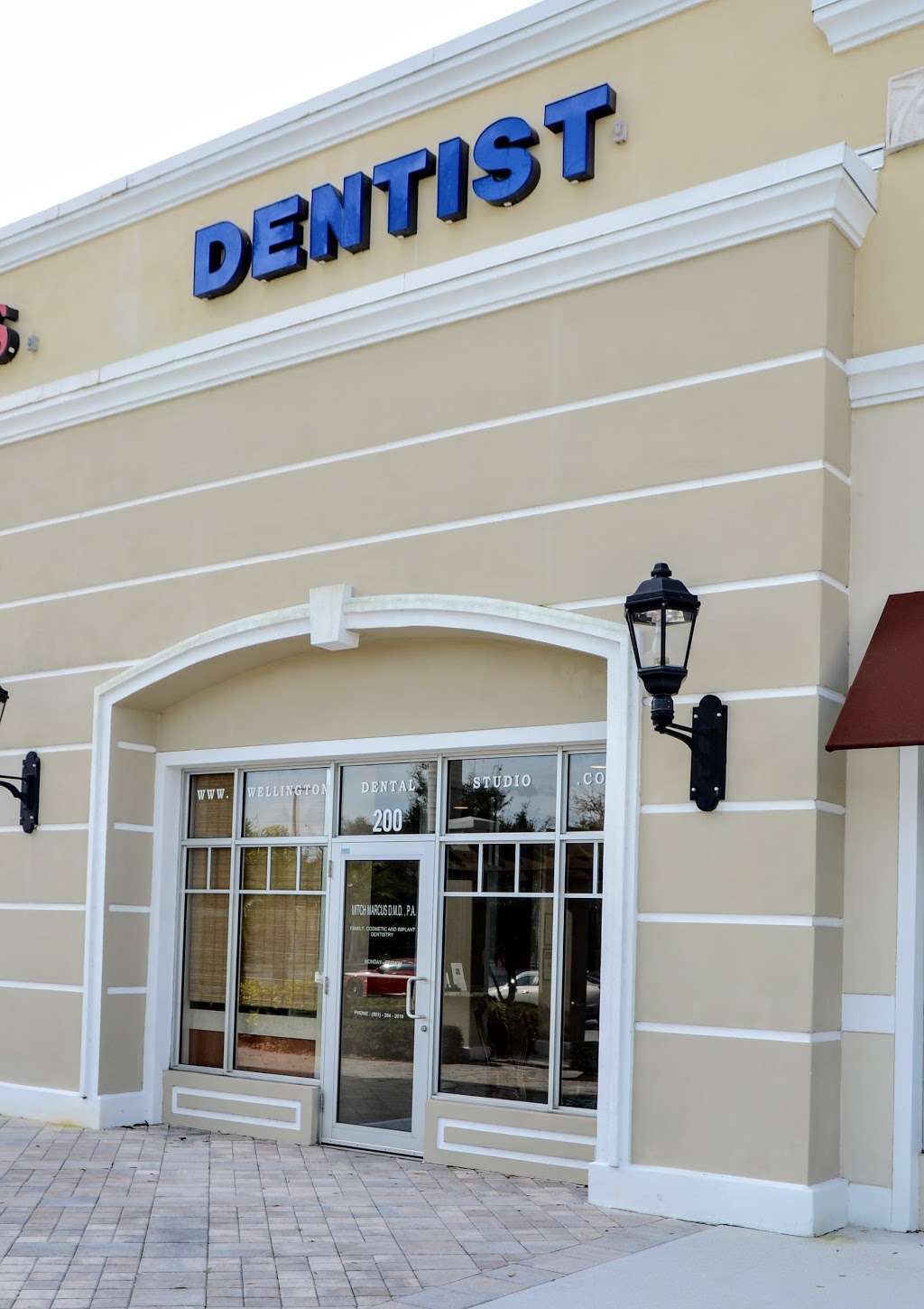 Wellington Dental Studio | 10660 Forest Hill Blvd #200, Wellington, FL 33414, USA | Phone: (561) 204-2010