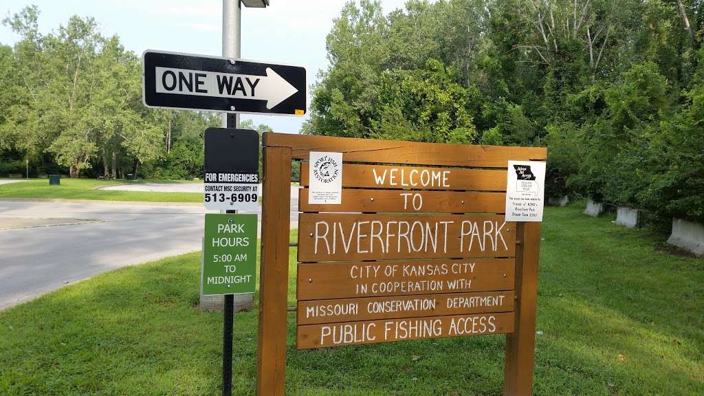 Riverfront Park | River Front Rd & N. Monroe Ave, Kansas City, MO 64130, USA | Phone: (816) 513-7500