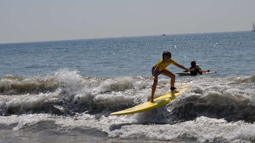 Breezy Point Surf Club | 1 Beach 227th St, Breezy Point, NY 11697, USA | Phone: (718) 634-2500