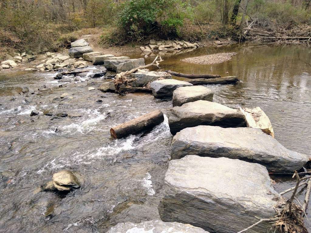 Difficult Run Stream Valley Park | 1105 Hobnail Ct, Great Falls, VA 22066, USA | Phone: (703) 324-8702