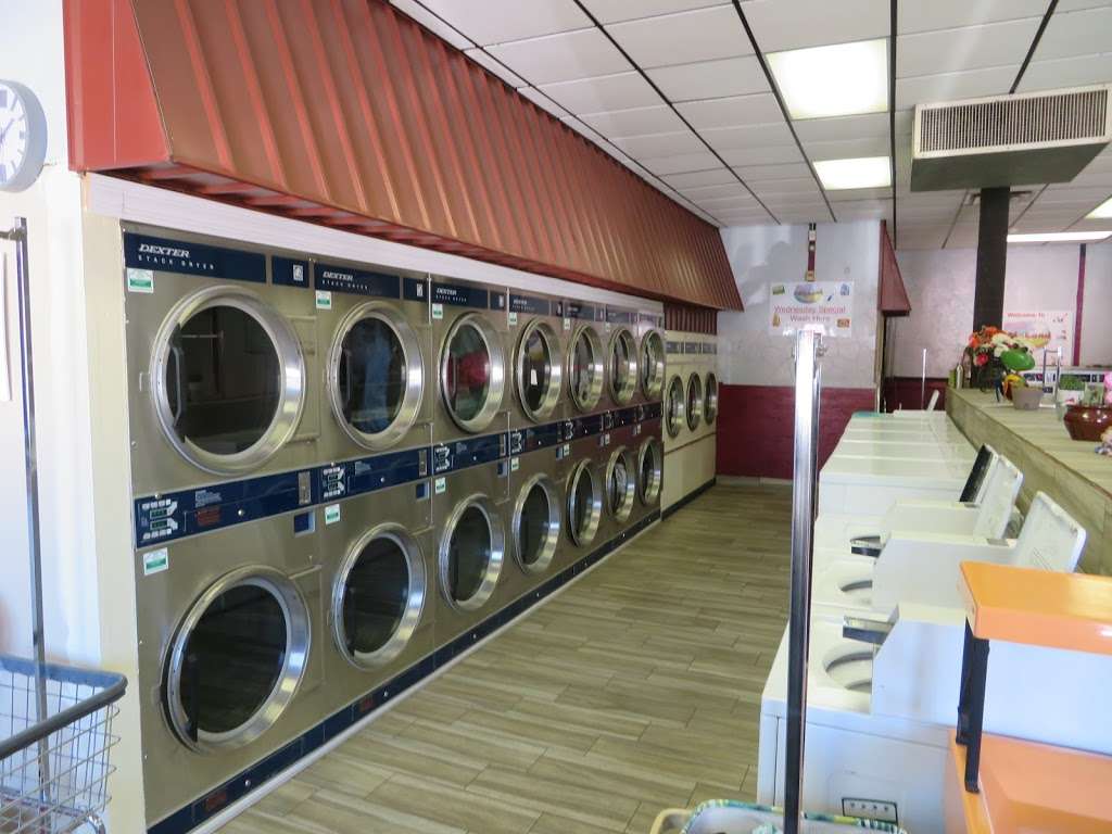 LalyLand Speed Wash & Dry Cleaners | 4202 Euclid Ave, East Chicago, IN 46312