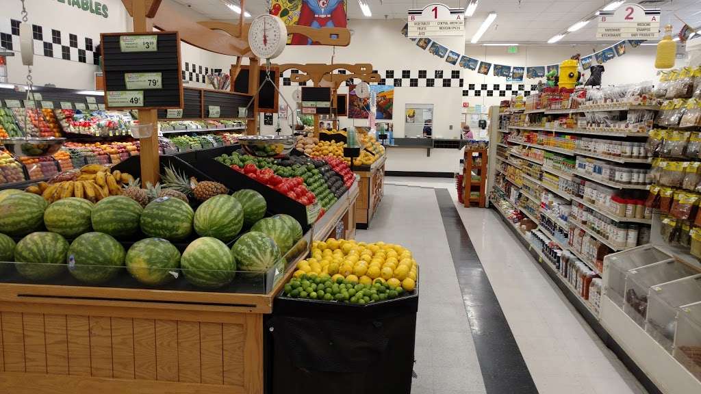 Chavez Supermarket | 2327 McKee Rd, San Jose, CA 95116, USA | Phone: (408) 929-5208