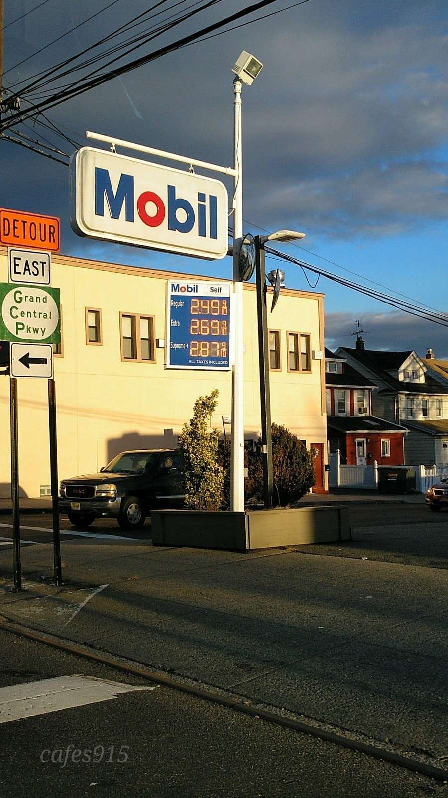 Mobil | 211-60 Hillside Avenue, Queens Village, NY 11427, USA | Phone: (718) 479-3350