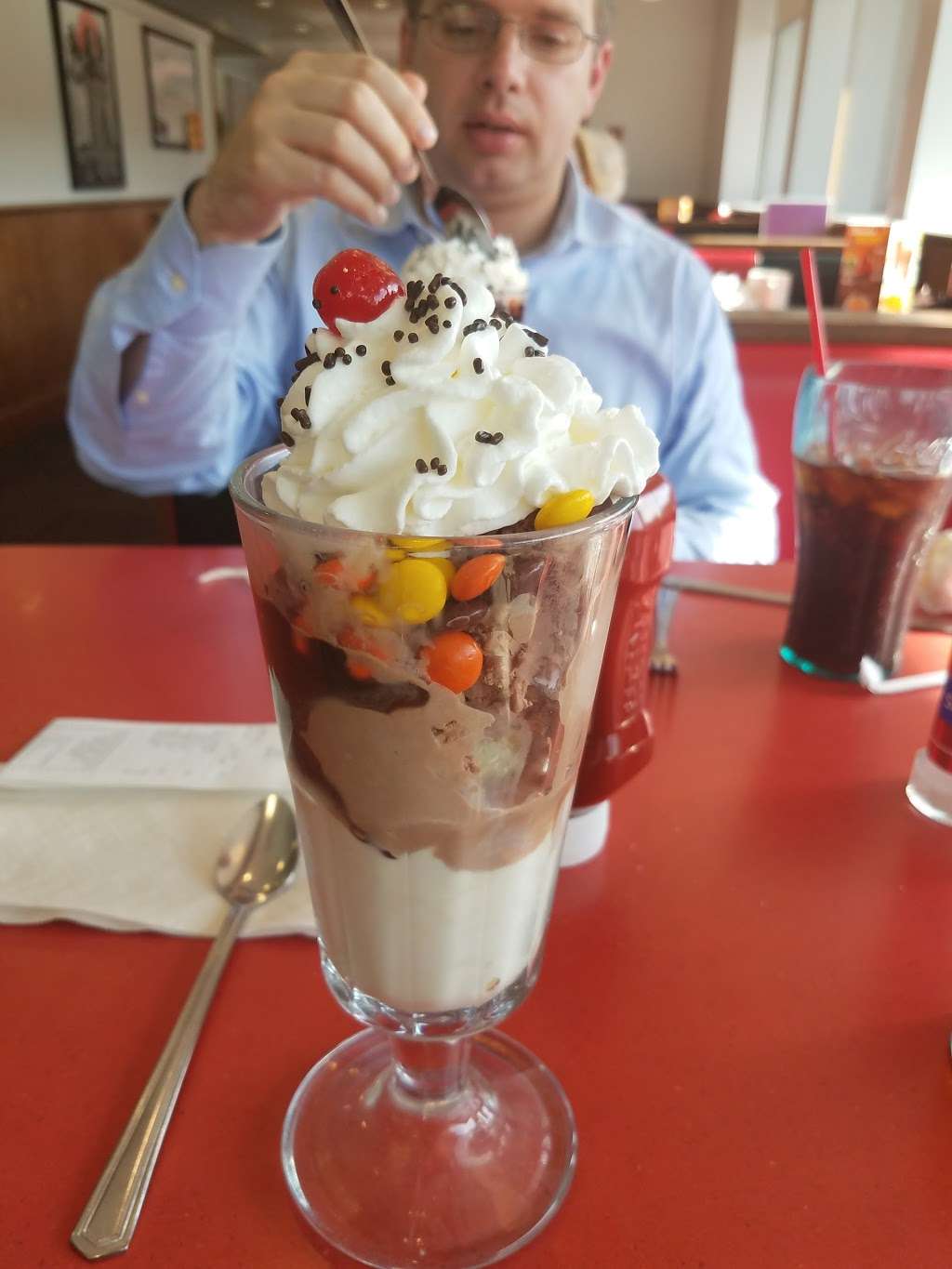 Friendlys | 1115 S College Ave, Newark, DE 19713, USA | Phone: (302) 369-8911