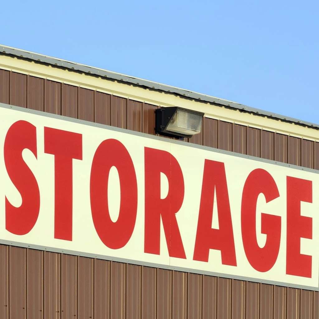 J L Storage | 4534 Douglas Ave, Racine, WI 53402, USA | Phone: (262) 681-6015