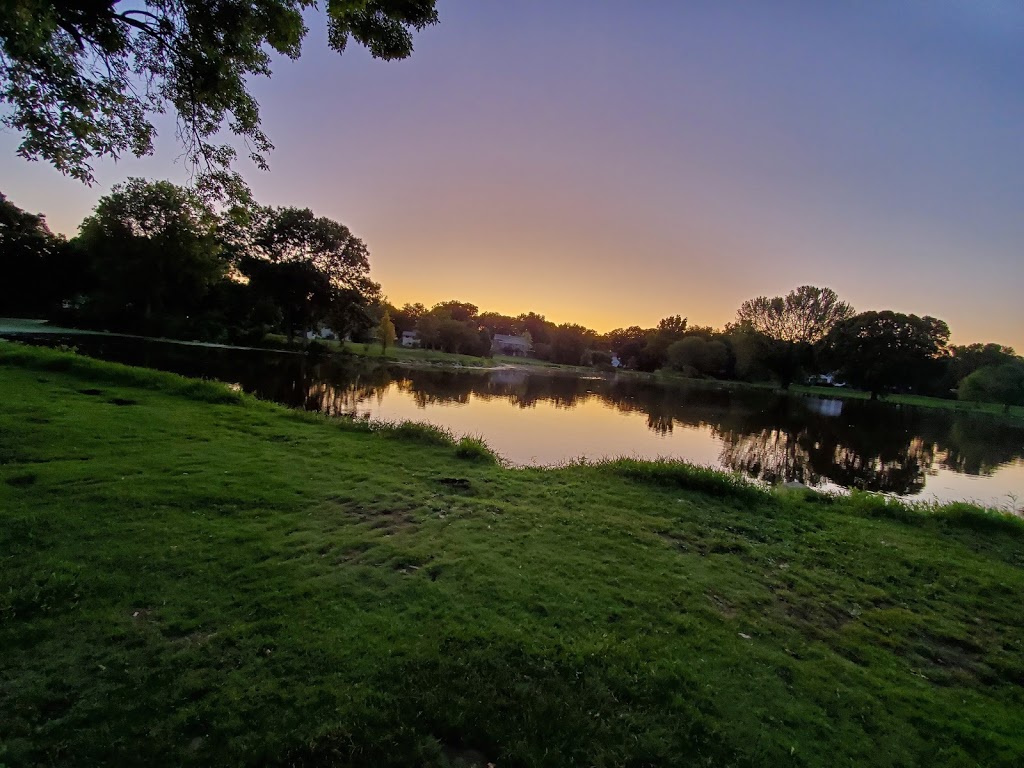 Winnequah Park | Gazebo Nichols Rd & near Winnequah Road, Monona, WI 53716, USA | Phone: (608) 222-2525