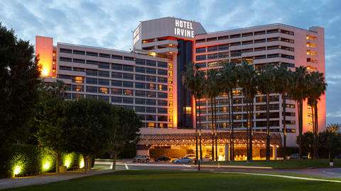 Hotel Irvine | 17900 Jamboree Rd, Irvine, CA 92614, USA | Phone: (877) 614-2137