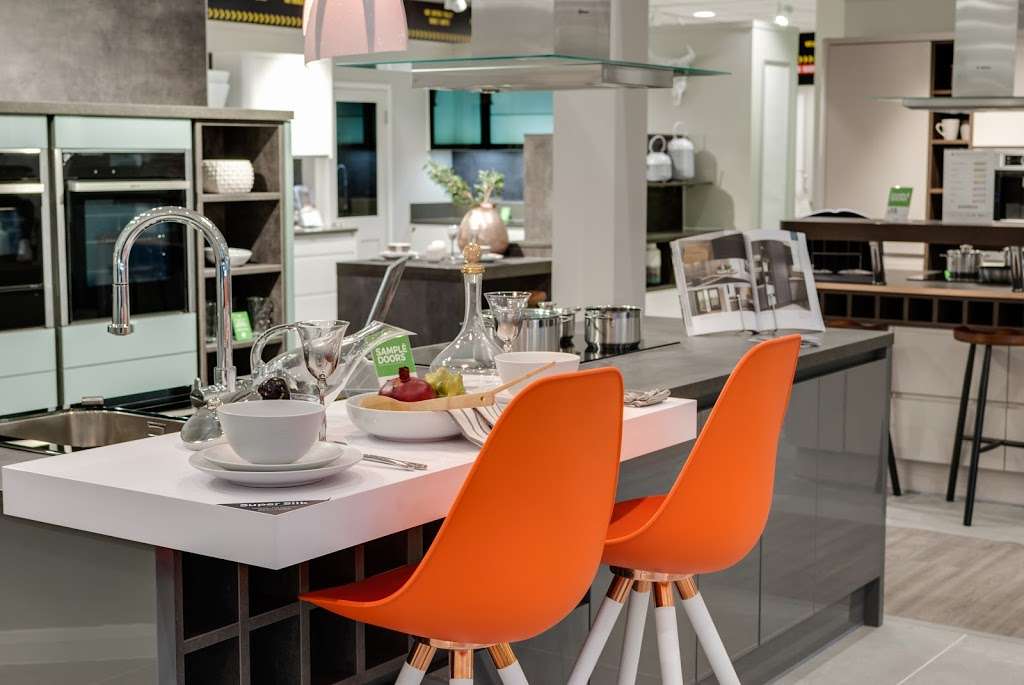 Wren Kitchens | Pipps Hill Retail Park, Miles Gray Rd, Basildon SS14 3AF, UK | Phone: 01268 921846