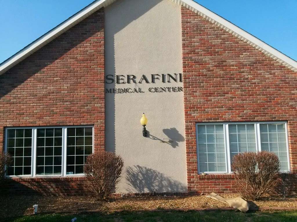 DR. GHAISON SERAFINI | 1501 NW Mock Ave, Blue Springs, MO 64015, USA | Phone: (816) 224-3155