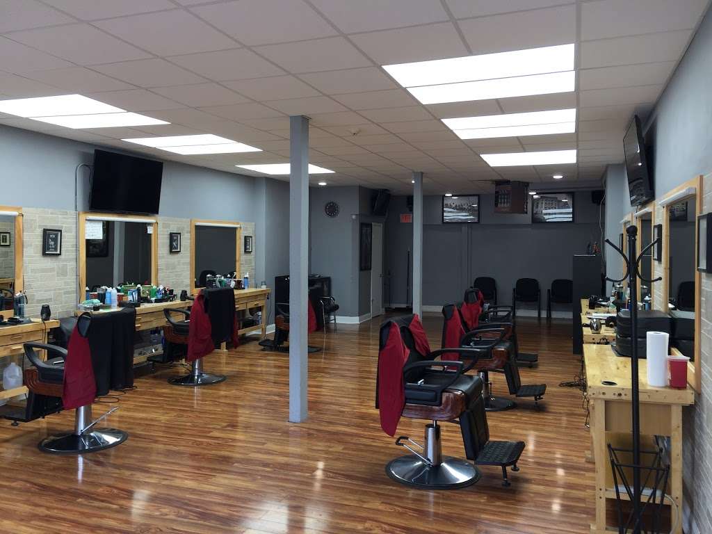 Main Street Barber Shop/ Hair Studio | 70 W Main St, Bergenfield, NJ 07621 | Phone: (201) 387-6300