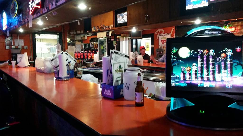 Frogs Bar & Grill | 2063 Great Falls Hwy, Lancaster, SC 29720, USA | Phone: (803) 285-0303