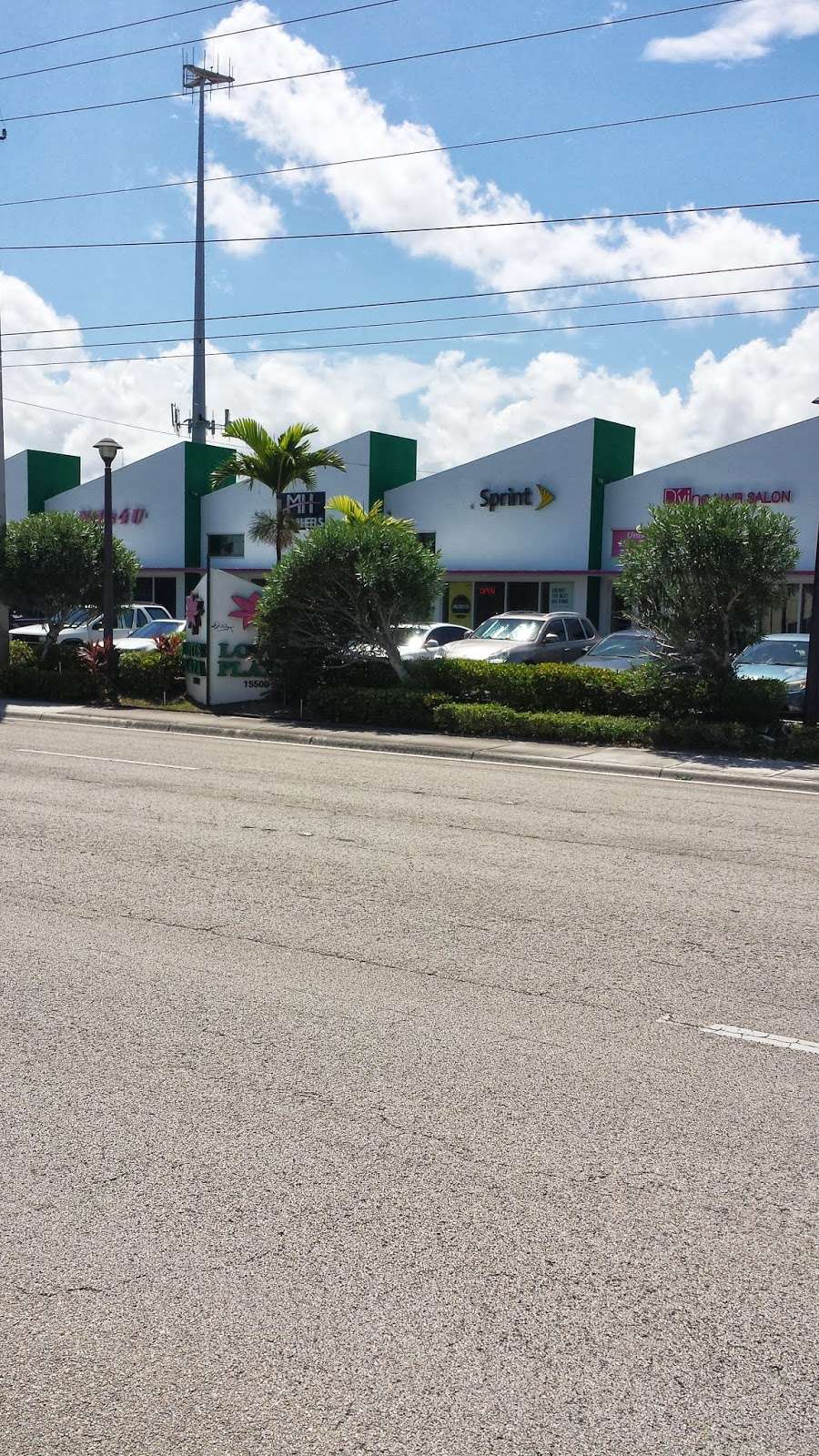 Sprint Store | 15528 Biscayne Blvd, Miami, FL 33160, USA | Phone: (305) 830-0100