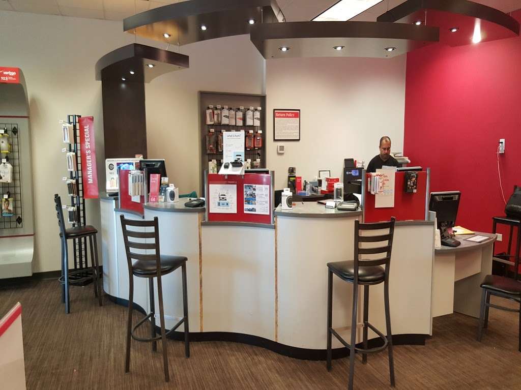 Verizon Authorized Retailer, TCC | 848 N Superior Drive., Building E, Unit 100, Crown Point, IN 46307 | Phone: (219) 663-0184