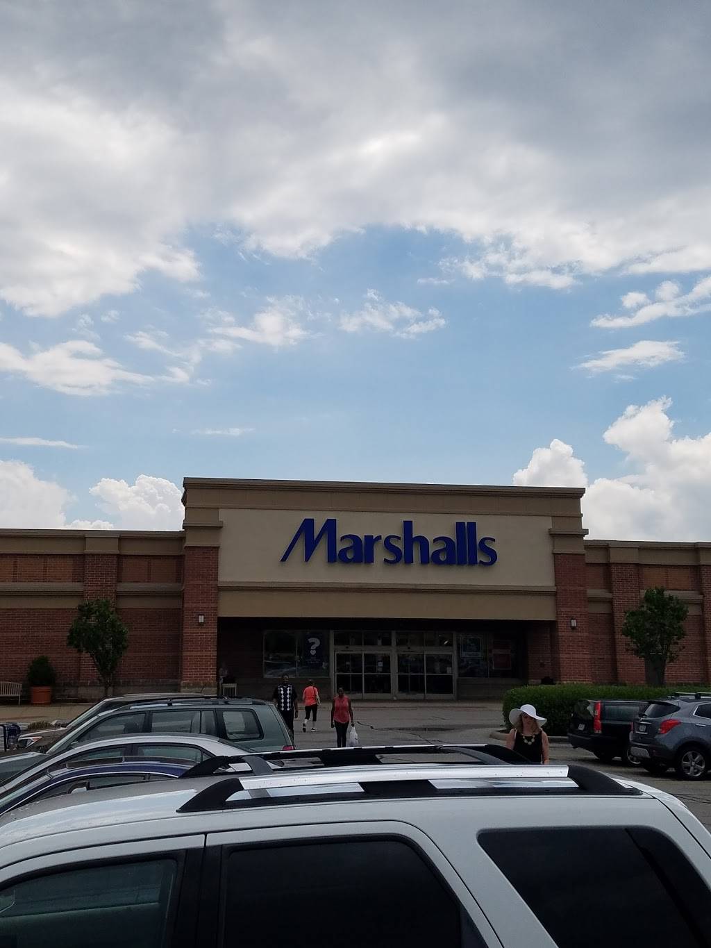 Marshalls | 20940 Westgate, Fairview Park, OH 44126, USA | Phone: (440) 356-1762