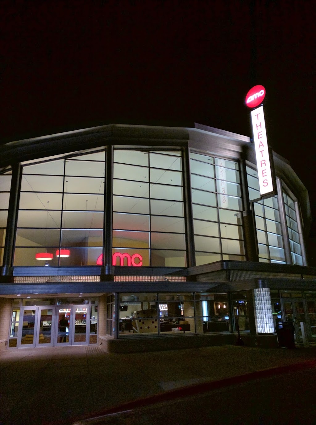 AMC Inver Grove 16 | 5567 Bishop Ave, Inver Grove Heights, MN 55076, USA | Phone: (651) 453-1916