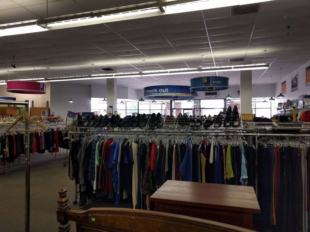 Goodwill Retail Store & Donation Center | 2200 South Dakota Ave NE, Washington, DC 20018 | Phone: (202) 715-2658