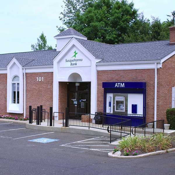 BB&T | 101 Fort Washington Ave, Fort Washington, PA 19034 | Phone: (215) 542-1600