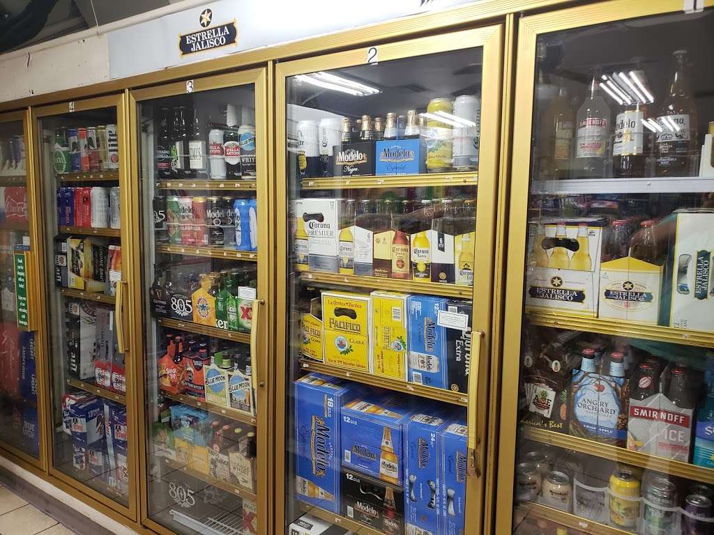 Ly Gas & liquor mart | 17595 Grand Ave, Lake Elsinore, CA 92530, USA | Phone: (951) 609-9688