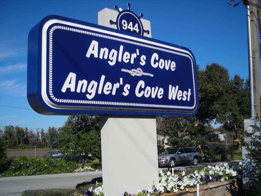 Anglers Cove West Retirement Community | 944 Reynolds Rd, Lakeland, FL 33801, USA | Phone: (866) 370-1581