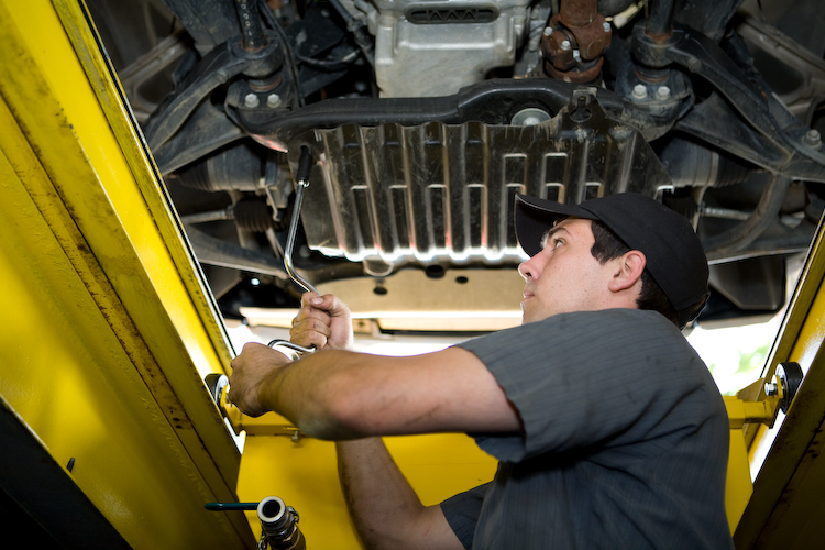 Express Oil Change & Tire Engineers | 26624 Farm to Market 1093, Richmond, TX 77406, USA | Phone: (346) 762-1792