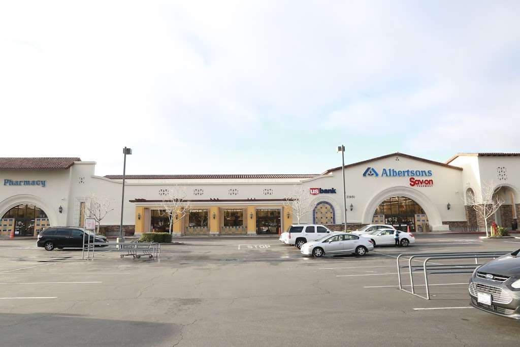 Tesoro Village Shopping Center | Tesoro Village, Valencia, CA 91354