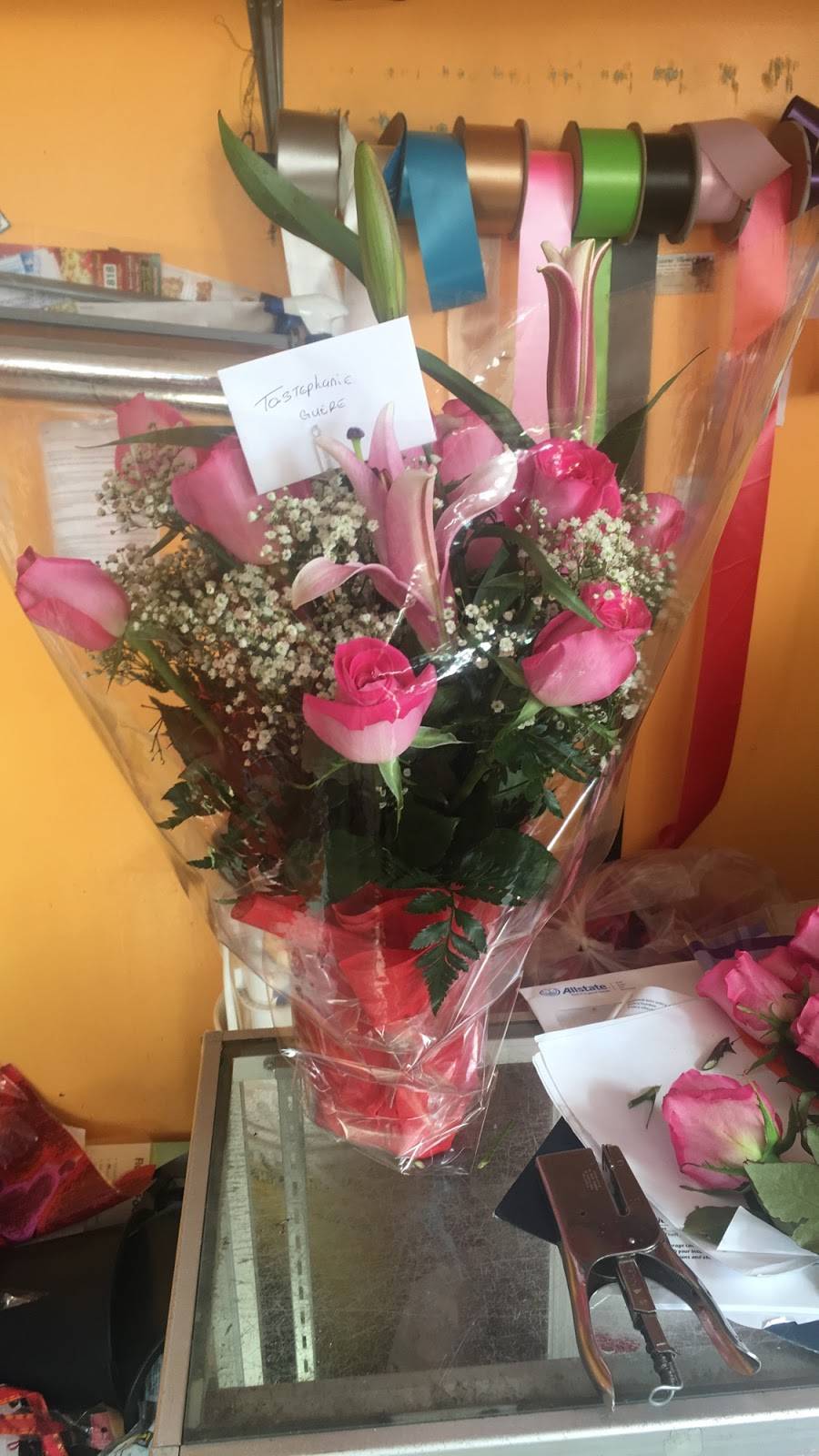 Lucero Florist | 198 Franklin St, Belleville, NJ 07109, USA | Phone: (646) 919-2168