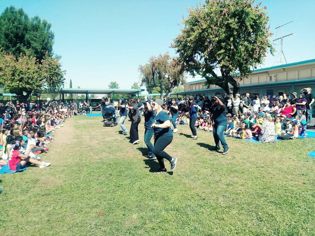 Stagg Street Elementary School | 7839 Amestoy Ave, Lake Balboa, CA 91406, USA | Phone: (818) 881-9850