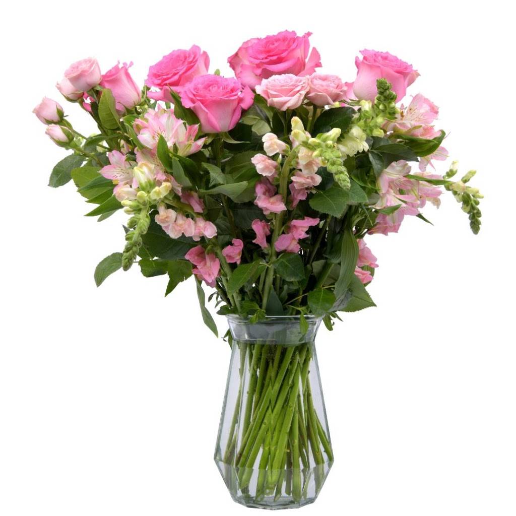 Nataliyas Flowers | 147 Beach 124th St, Queens, NY 11694, USA | Phone: (718) 314-0073