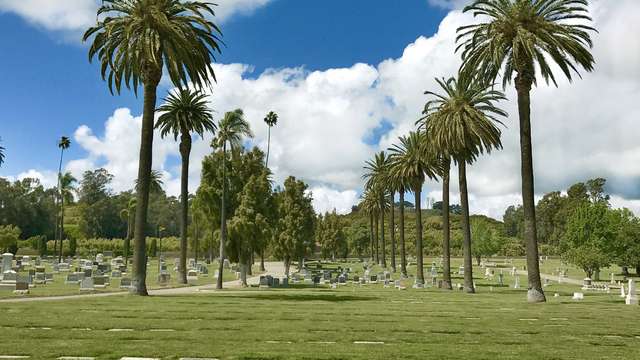 Pierce Brothers Santa Paula Cemetery | 380 Cemetery Rd, Santa Paula, CA 93060, USA | Phone: (805) 525-5258