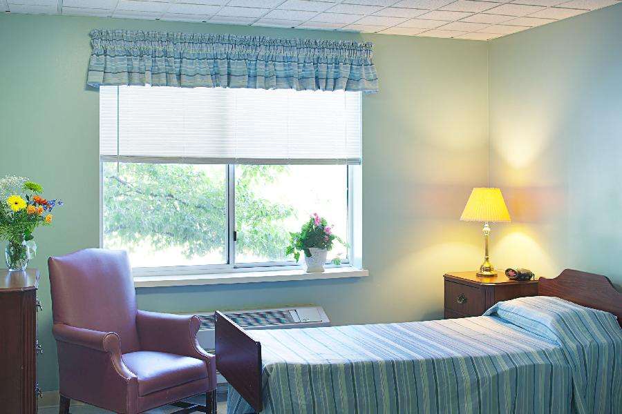 Courtyard Nursing Care Center | 200 Governors Ave, Medford, MA 02155 | Phone: (781) 391-5400