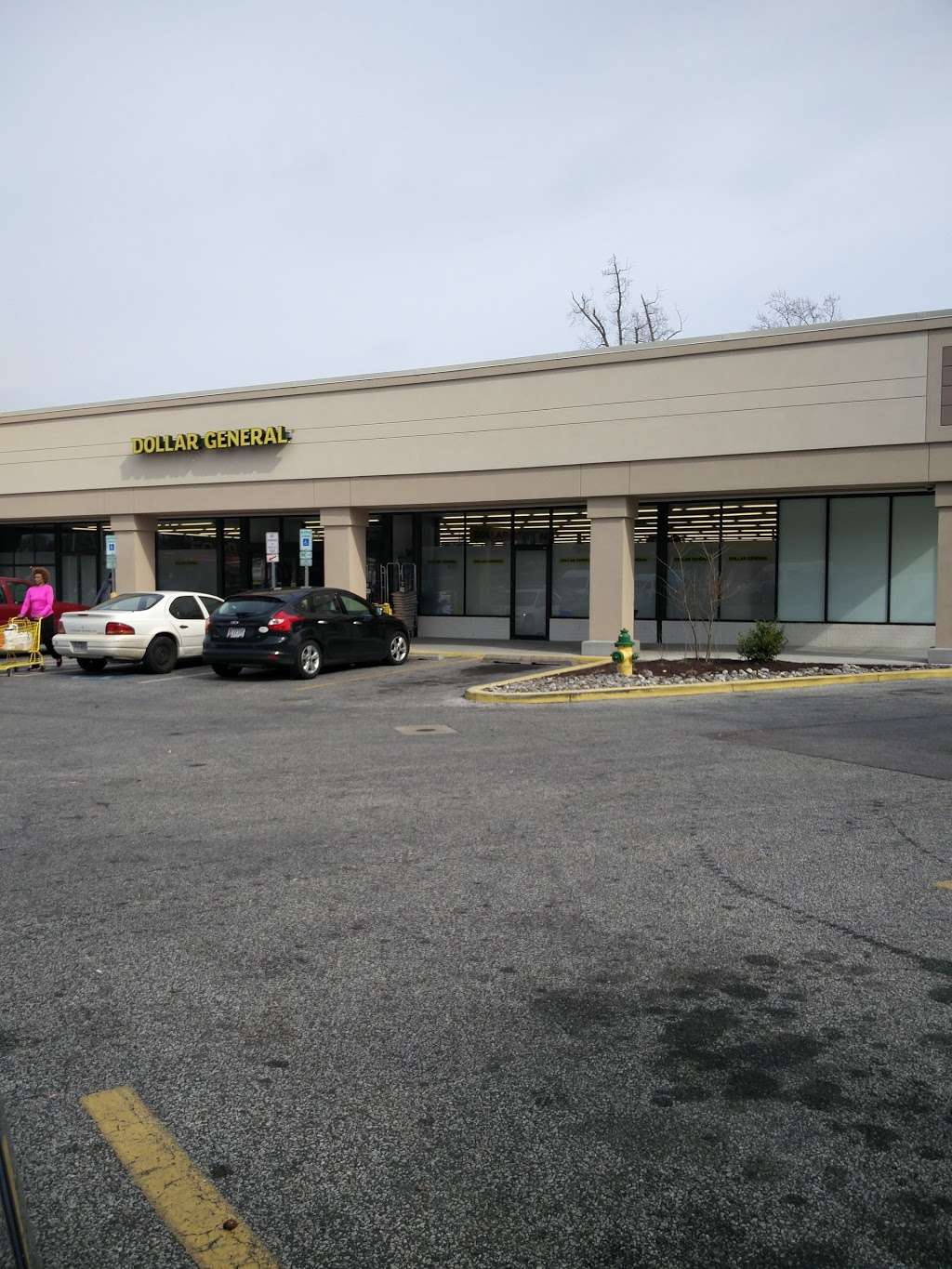 Dollar General | 123 Hillsmere Rd, Annapolis, MD 21403, USA | Phone: (443) 782-5010
