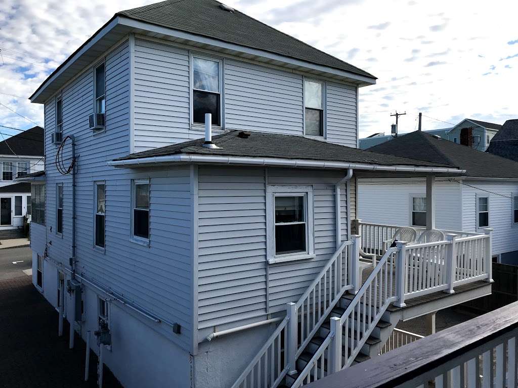 Luna????Blu Properties @ 13 P St | 13 P St, Hampton, NH 03842, USA | Phone: (603) 847-7336