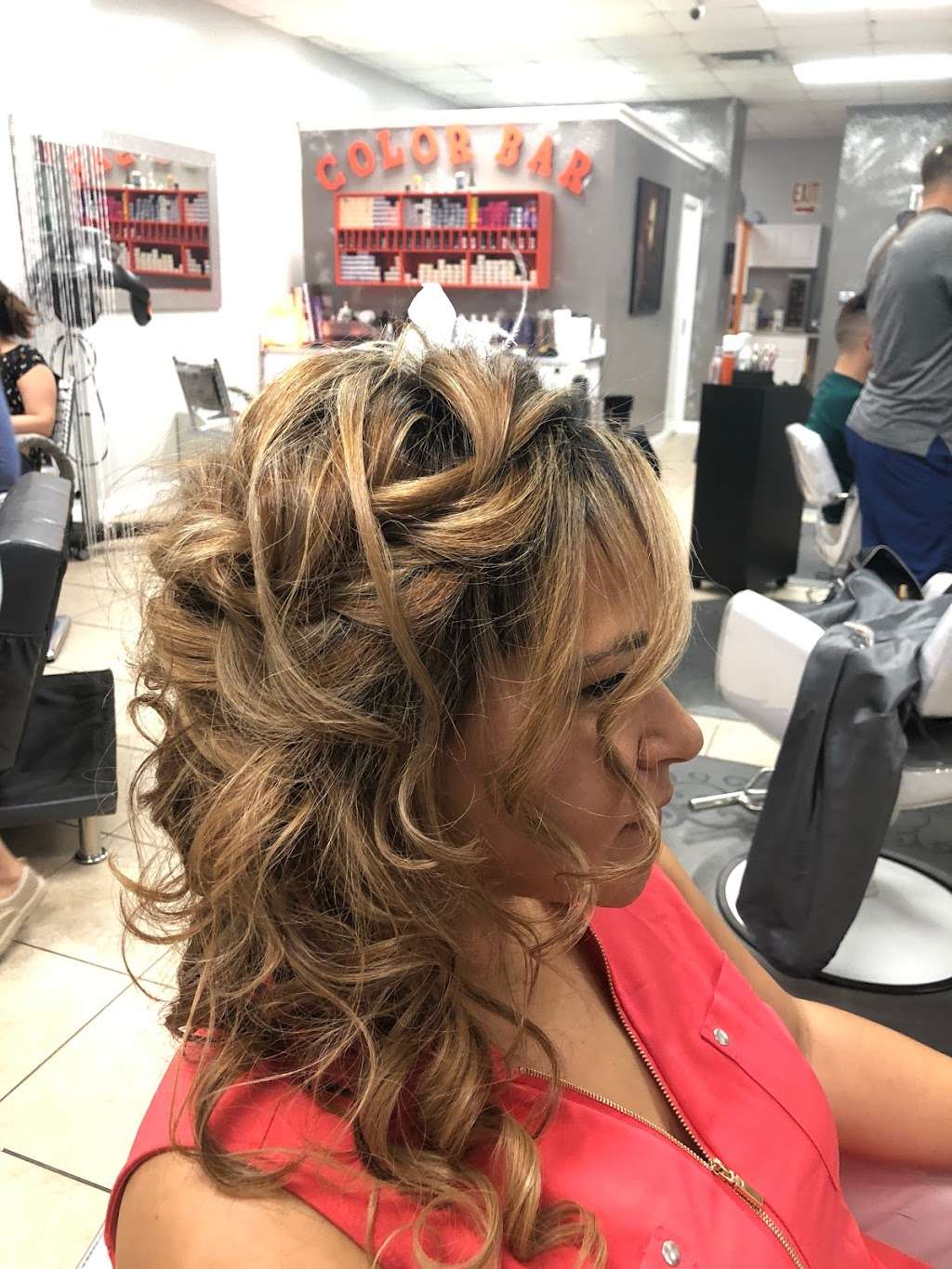 Hair Divas Beauty Salon | 4767 Old Canoe Creek Rd, St Cloud, FL 34769, USA | Phone: (407) 442-1091