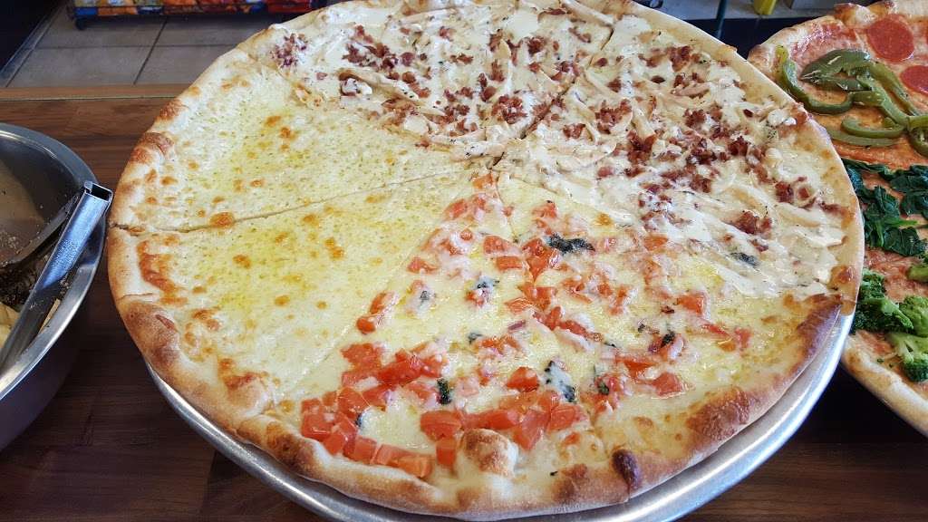 Pizzeria Visco | 530 Simpson Dr, Chester Springs, PA 19425, USA | Phone: (610) 458-4220