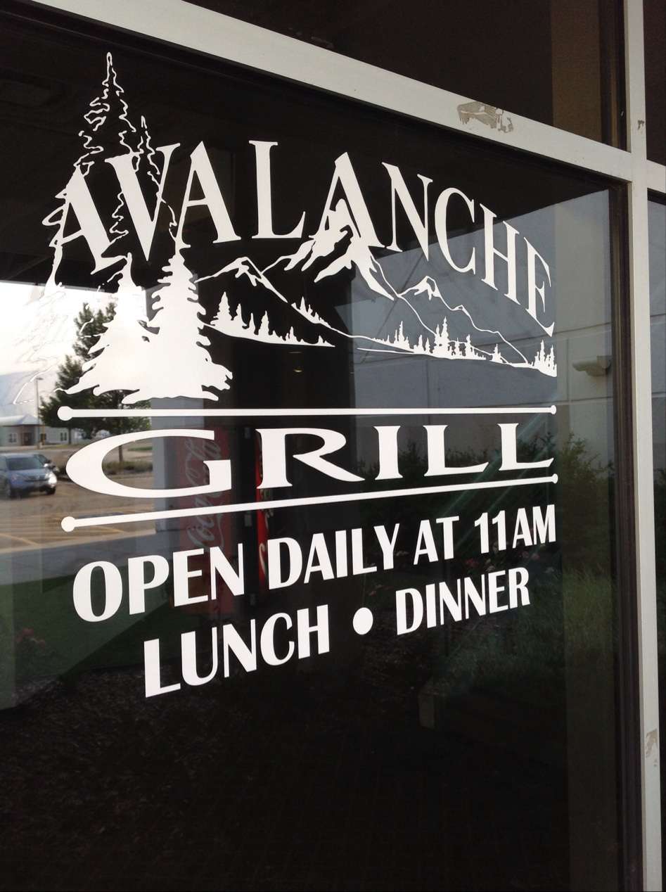 Avalanche Grill | 6901 S Peoria St, Englewood, CO 80112, USA | Phone: (303) 754-0544