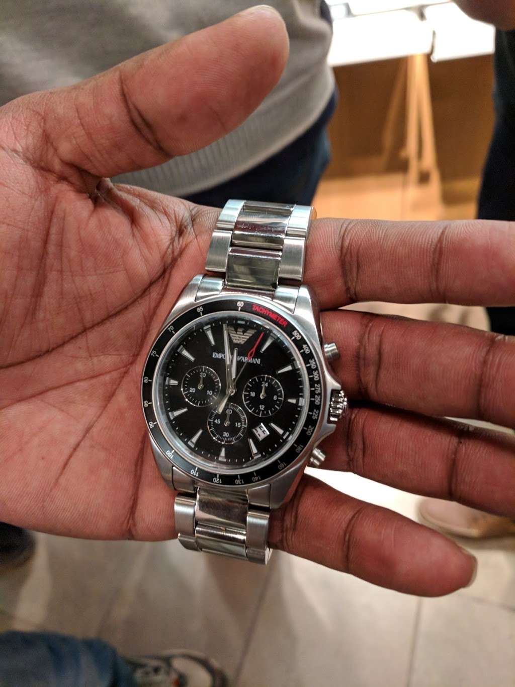 Watch Station International Outlet | 651 Kapkowski Drive, 1408, Elizabeth, NJ 07201, USA | Phone: (908) 353-8162