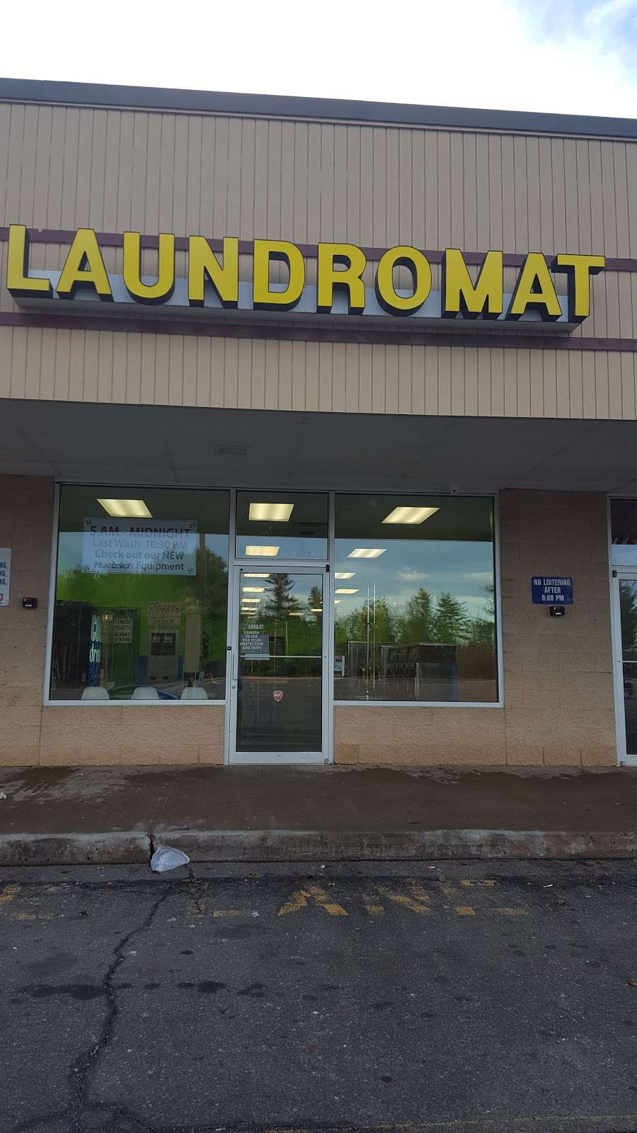 Blakeslee Laundromat | 248 PA-940, Blakeslee, PA 18610 | Phone: (570) 646-4223