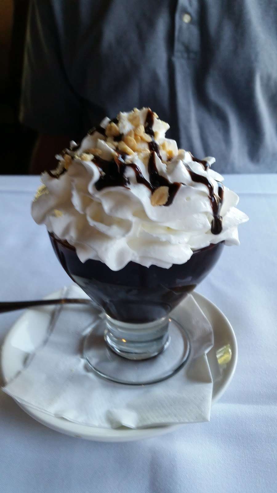 The Oaks Restaurant | 29500 N Lower Valley Rd, Tehachapi, CA 93561, USA | Phone: (661) 821-5521