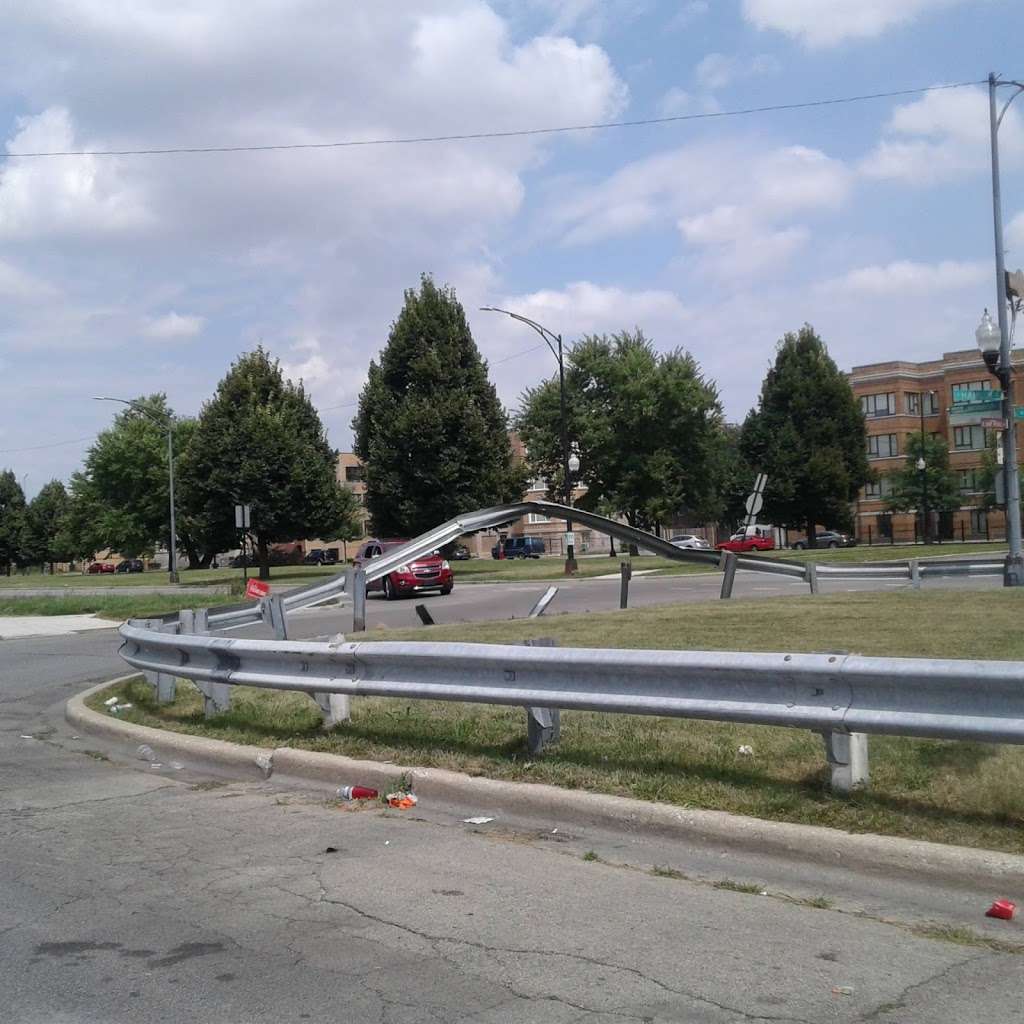 Independence Blvd | Chicago, IL 60624, USA