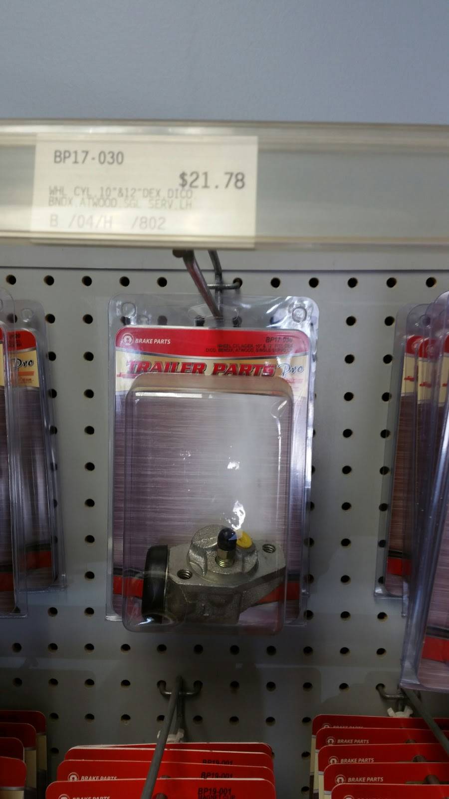 Redneck Trailer Supplies | 10606 E 26th St N N, Wichita, KS 67226, USA | Phone: (316) 263-6090