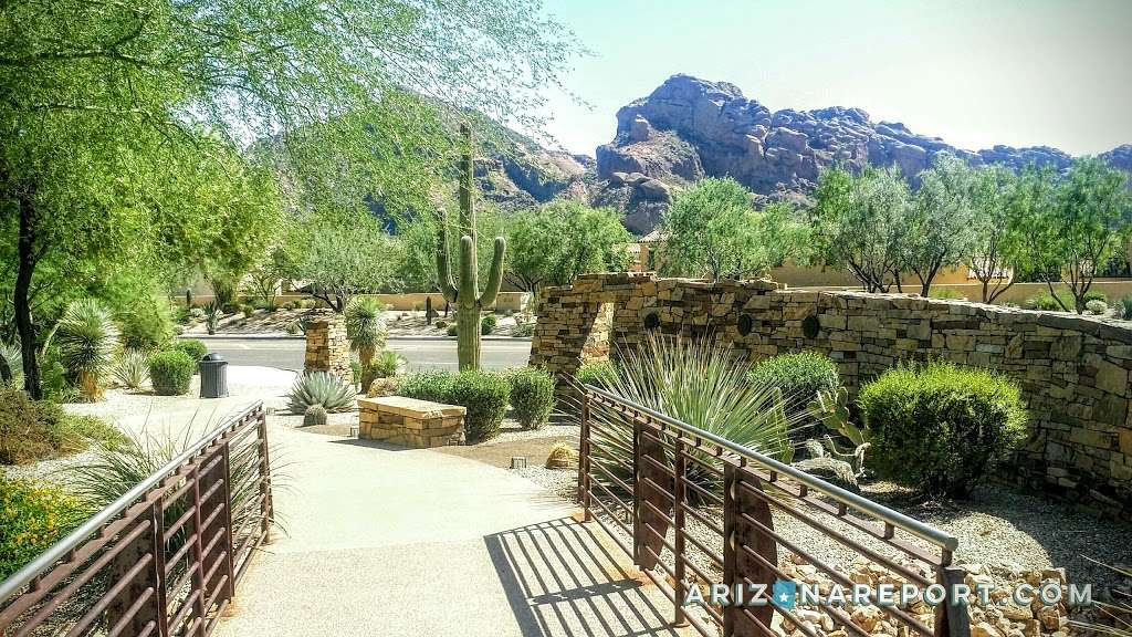 Barry Goldwater Park | E Lincoln Dr, Paradise Valley, AZ 85253, USA