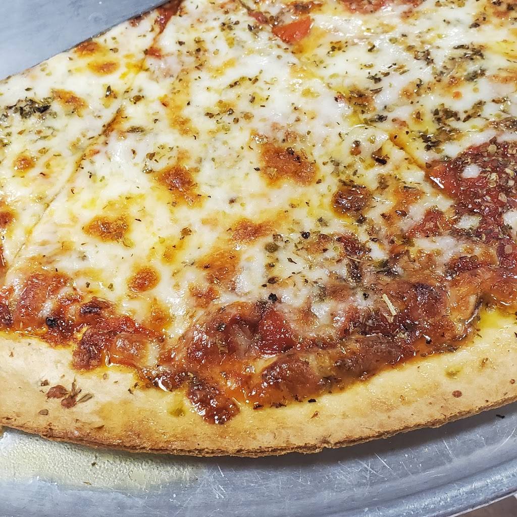 Chicago City Pizza | 2601 Charlestown Rd, New Albany, IN 47150 | Phone: (812) 725-8407